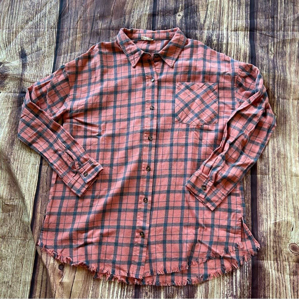 Women’s Hem & Thread Flannel Shirt Orange Blue Frayed Edges Size Large Oversized